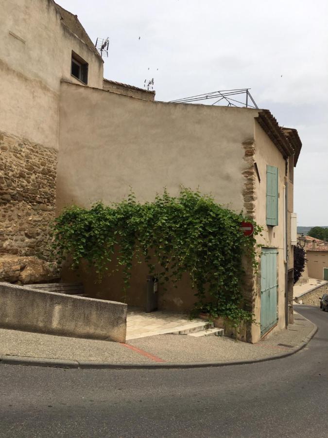 הוילה La Tour-dʼAigues The Old Barn מראה חיצוני תמונה