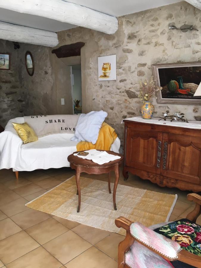 הוילה La Tour-dʼAigues The Old Barn מראה חיצוני תמונה